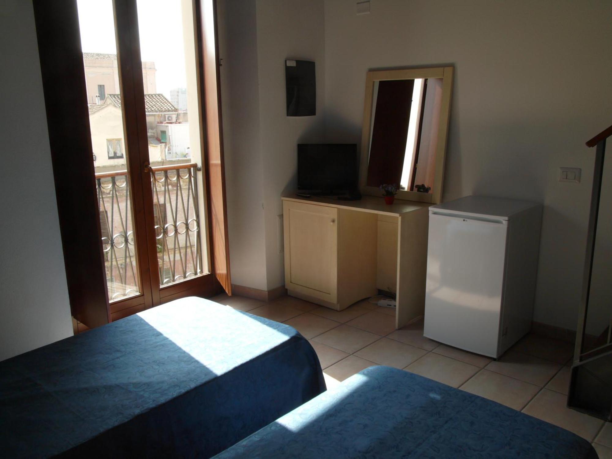 Hostel Marina Cagliari Buitenkant foto