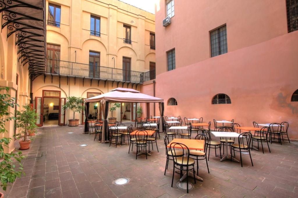 Hostel Marina Cagliari Buitenkant foto