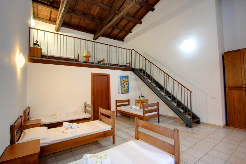 Hostel Marina Cagliari Buitenkant foto